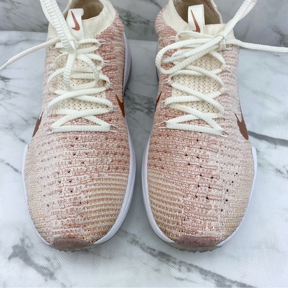 Nike Zoom Air Fearless Flyknit Sz 8 - Picture 3 of 10